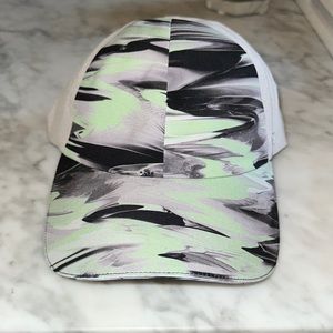 NWT lulu lemon unisex hat